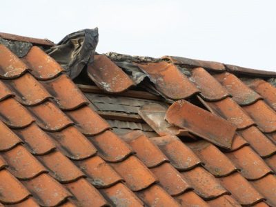 Dakrepartiedirect stormschade Dakrepartiedirect stormschade